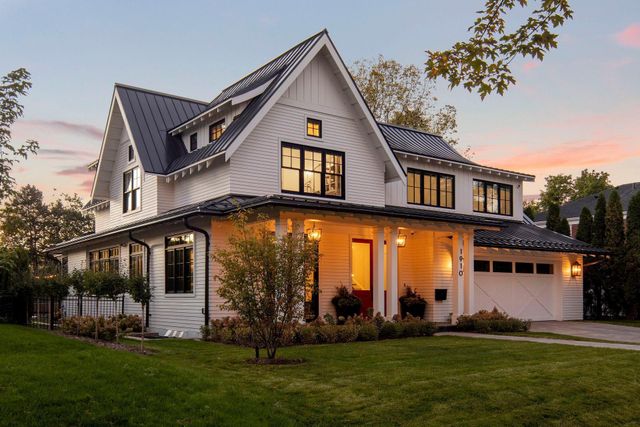 1910 Knox Avenue S, Minneapolis, MN 55403