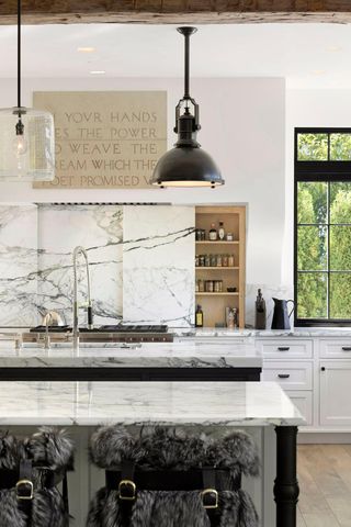 1910 Knox Avenue S, Minneapolis, MN 55403