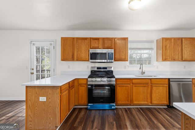3448 Craggy Perch, Douglasville, GA 30135