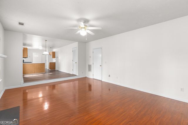 3448 Craggy Perch, Douglasville, GA 30135
