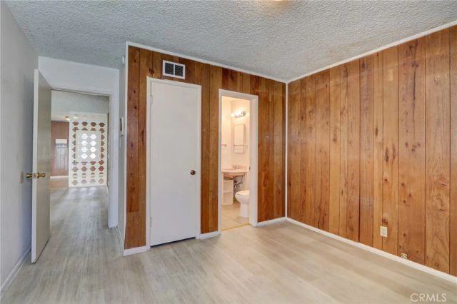 8137 Variel, Canoga Park, CA 91304
