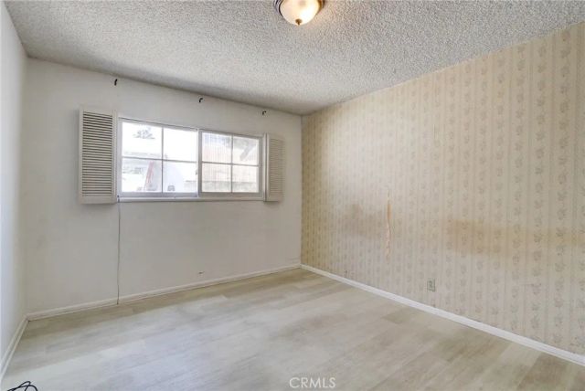 8137 Variel, Canoga Park, CA 91304