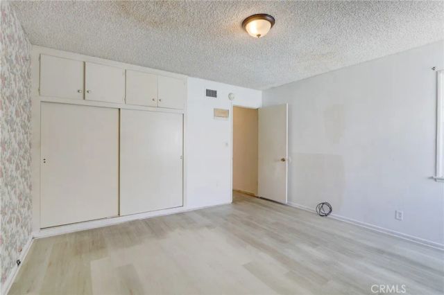 8137 Variel, Canoga Park, CA 91304