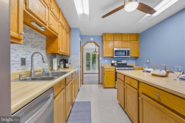 13501 KELMONT CT, Woodbridge, VA 22193