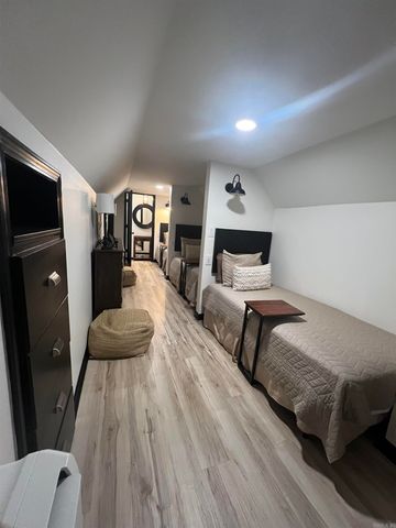 190 Riverview Way, Hot Springs, AR 71901