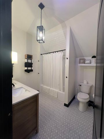 190 Riverview Way, Hot Springs, AR 71901