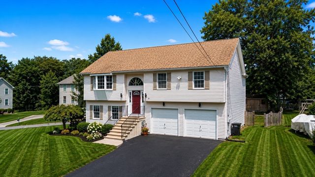 83 Waterman Ave, East Longmeadow, MA 01028