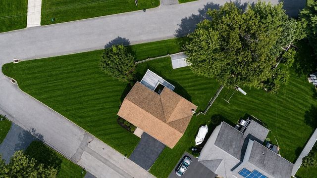 83 Waterman Ave, East Longmeadow, MA 01028