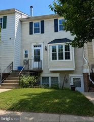 4037 SUMMER HOLLOW CT #158-G, Chantilly, VA 20151