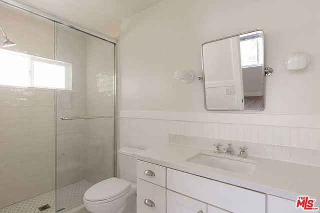 727 N La Fayette Park Place 3, Los Angeles, CA 90026