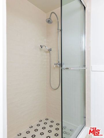 727 N La Fayette Park Place 3, Los Angeles, CA 90026