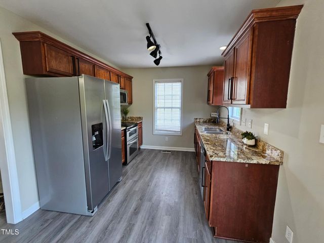 216 Edgecombe Drive, Spring Lake, NC 28390