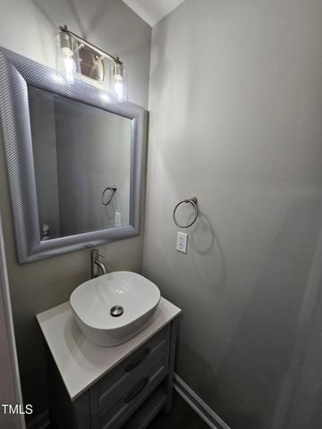 216 Edgecombe Drive, Spring Lake, NC 28390