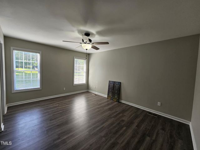 216 Edgecombe Drive, Spring Lake, NC 28390