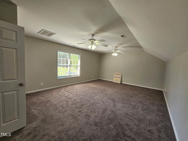 216 Edgecombe Drive, Spring Lake, NC 28390