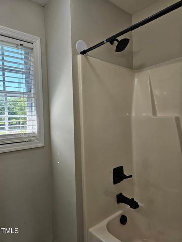 216 Edgecombe Drive, Spring Lake, NC 28390