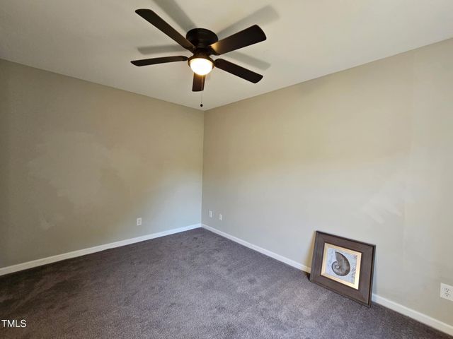 216 Edgecombe Drive, Spring Lake, NC 28390