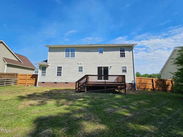216 Edgecombe Drive, Spring Lake, NC 28390