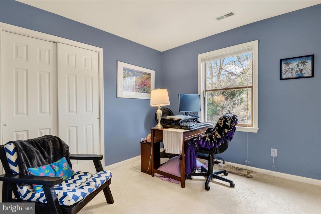 Image 19 of property listing at 4798 WENTZ RD, Manchester, MD 21102