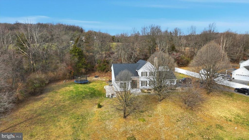 Image 29 of property listing at 4798 WENTZ RD, Manchester, MD 21102