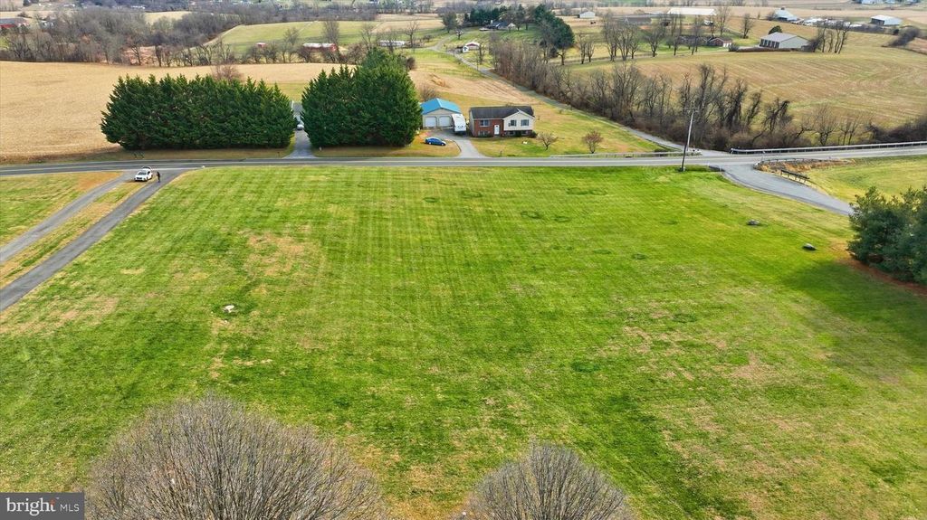 Image 33 of property listing at 4798 WENTZ RD, Manchester, MD 21102