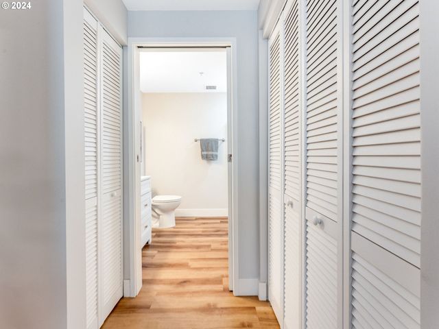 701 COLUMBIA St 414, Vancouver, WA 98660