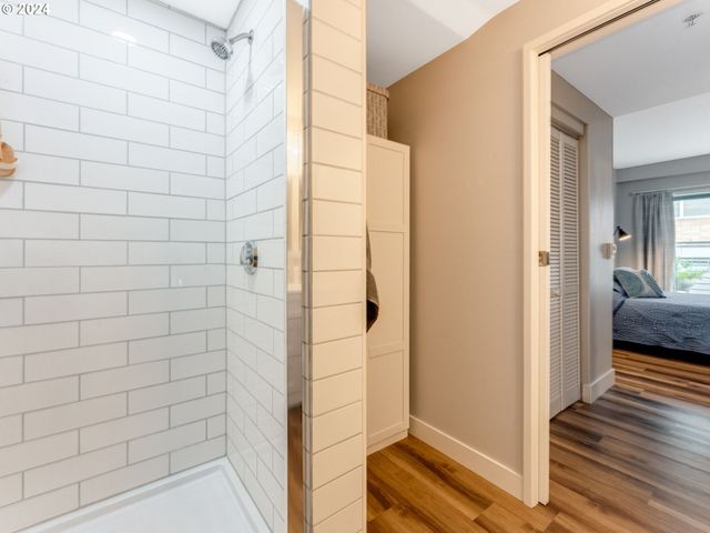 701 COLUMBIA St 414, Vancouver, WA 98660