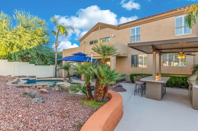 6430 W HACKAMORE Drive, Phoenix, AZ 85083