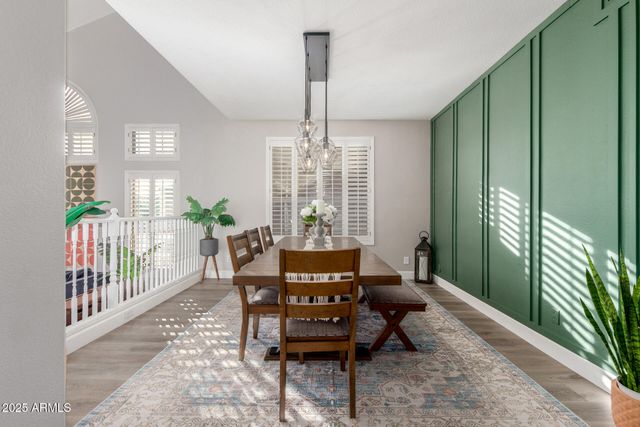 6430 W HACKAMORE Drive, Phoenix, AZ 85083