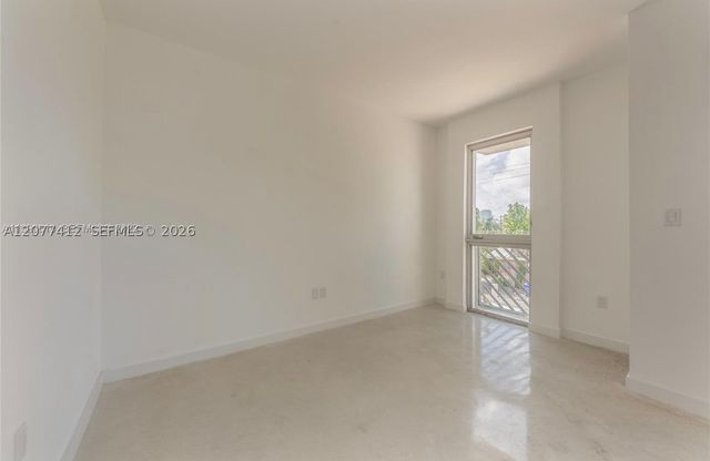 765 NW 1st St 301, Miami, FL 33128