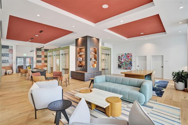 11 NE 6TH 1104, Miami, FL 33132