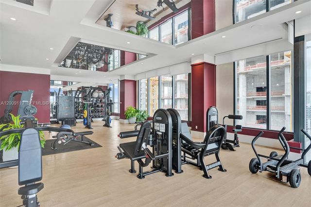 11 NE 6TH 1104, Miami, FL 33132