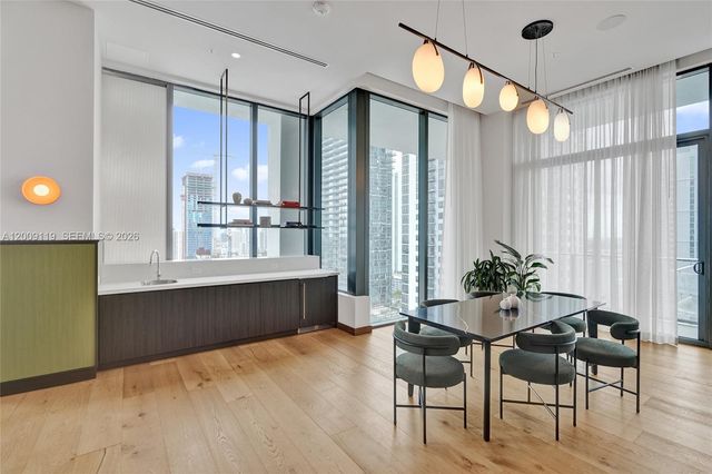 11 NE 6TH 1104, Miami, FL 33132