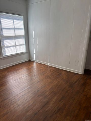 503 W Leslie Street, Nashville, AR 71852