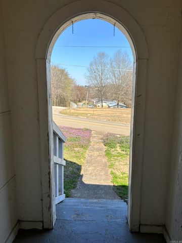 503 W Leslie Street, Nashville, AR 71852