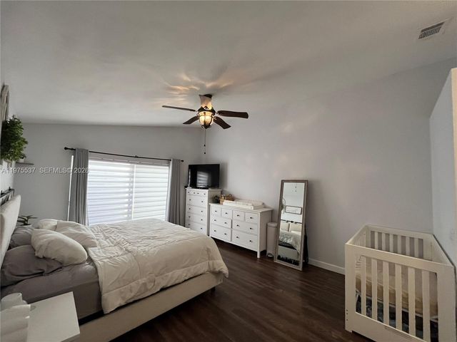 17901 NW 19th St, Pembroke Pines, FL 33029