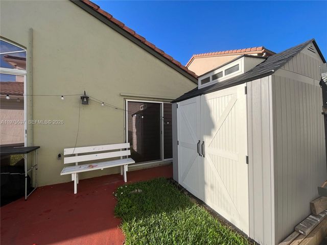 17901 NW 19th St, Pembroke Pines, FL 33029