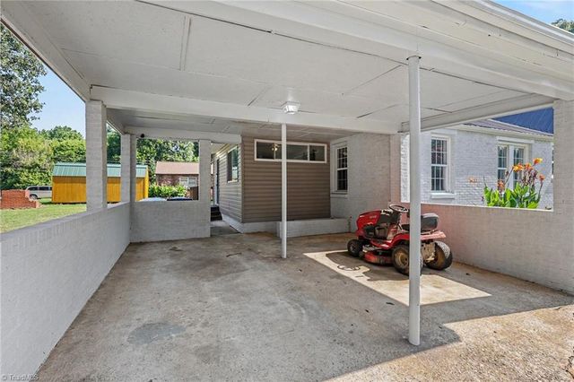 1906 US Highway 601 S, Mocksville, NC 27028