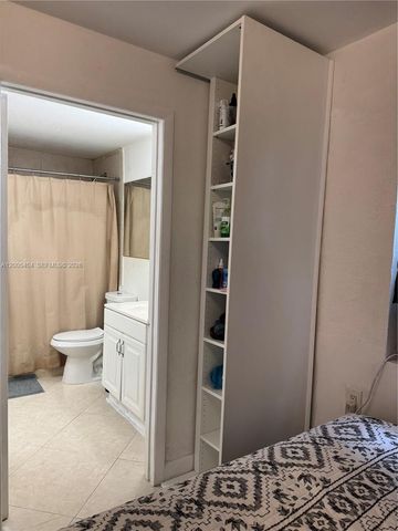 1624 Van Buren St 1, Hollywood, FL 33020