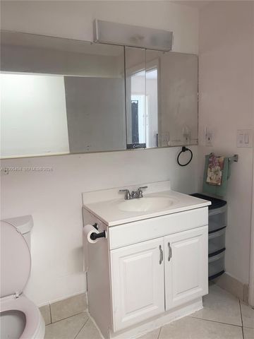 1624 Van Buren St 1, Hollywood, FL 33020