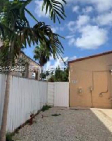 1624 Van Buren St 1, Hollywood, FL 33020