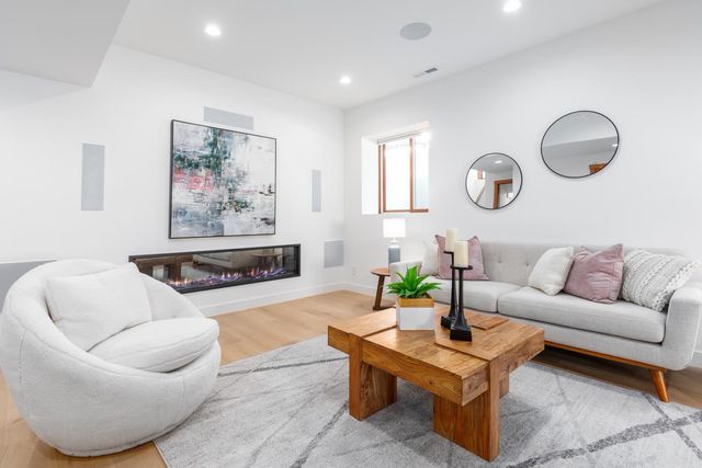 346 S 16th Street, San Jose, CA 95112