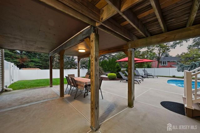 6 Sherry Road, East Brunswick, NJ 08816