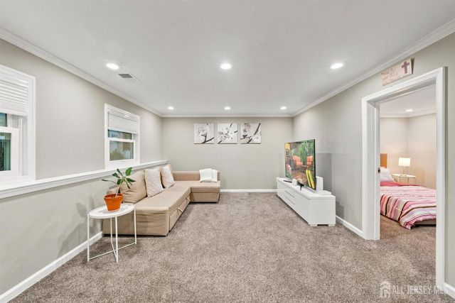 6 Sherry Road, East Brunswick, NJ 08816