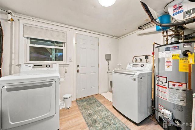 6 Sherry Road, East Brunswick, NJ 08816