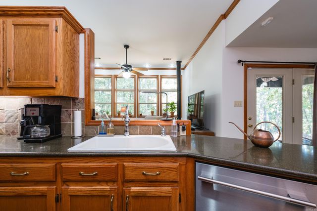 21725 Stonewood Lane, Roland, AR 72135