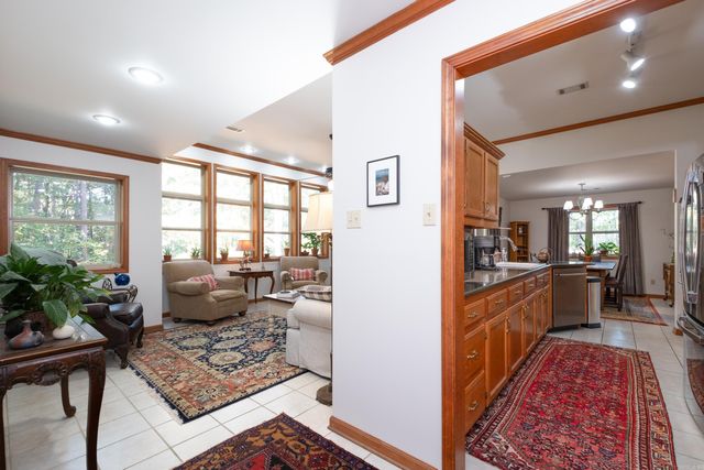 21725 Stonewood Lane, Roland, AR 72135