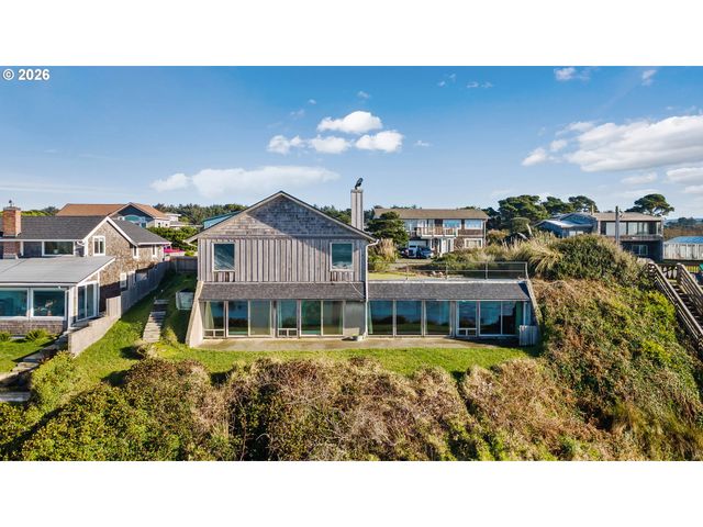 1400 BEACH LOOP Dr Sw, Bandon, OR 97411