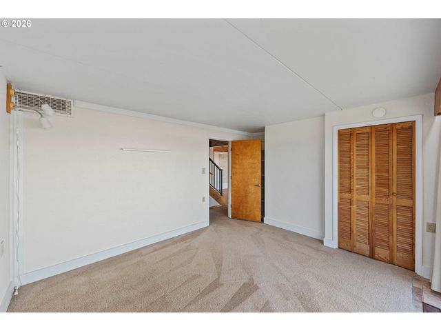 1400 BEACH LOOP Dr Sw, Bandon, OR 97411