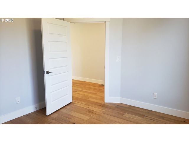 13511 Se BARBARA JEAN Ct, Clackamas, OR 97015